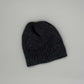 Handgestrickte Alpaka Mütze Herren aus 100 % Baby-Alpakawolle in Grau, warm und klassisch für Herbst und Winter.