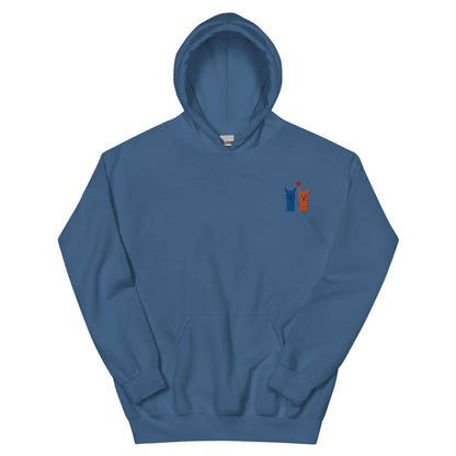 Niedlicher Alpaka Hoodie mit besticktem Motiv, blau mit zwei Alpakas und Herz im Emoji-Stil.