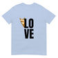 Alpaka Shirt Love mit einem frechen Lama Motiv auf hellblauem T-Shirt, ideal für Tierliebhaber.