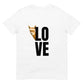 Alpaka Shirt Love mit süßem Lama Motiv und Schriftzug "LOVE" auf hellem T-Shirt.